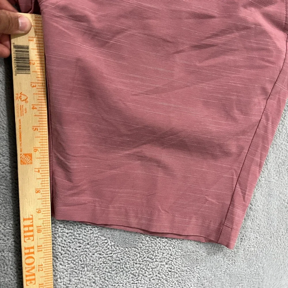 Travis Mathew Hybrid Shorts Men's‎ 36 Stretch Heather Rose Golf Pink